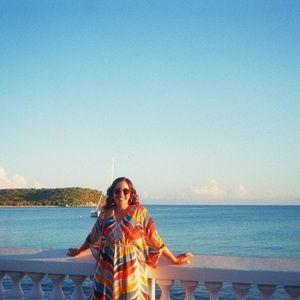 Meet your Posher, Noey